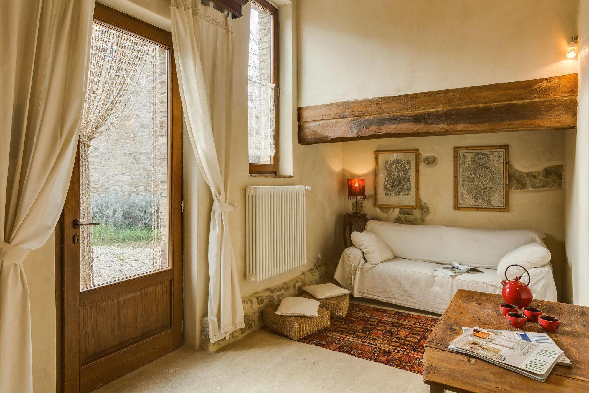 Agriturismo Le Canterie Radicondoli Екстериор снимка
