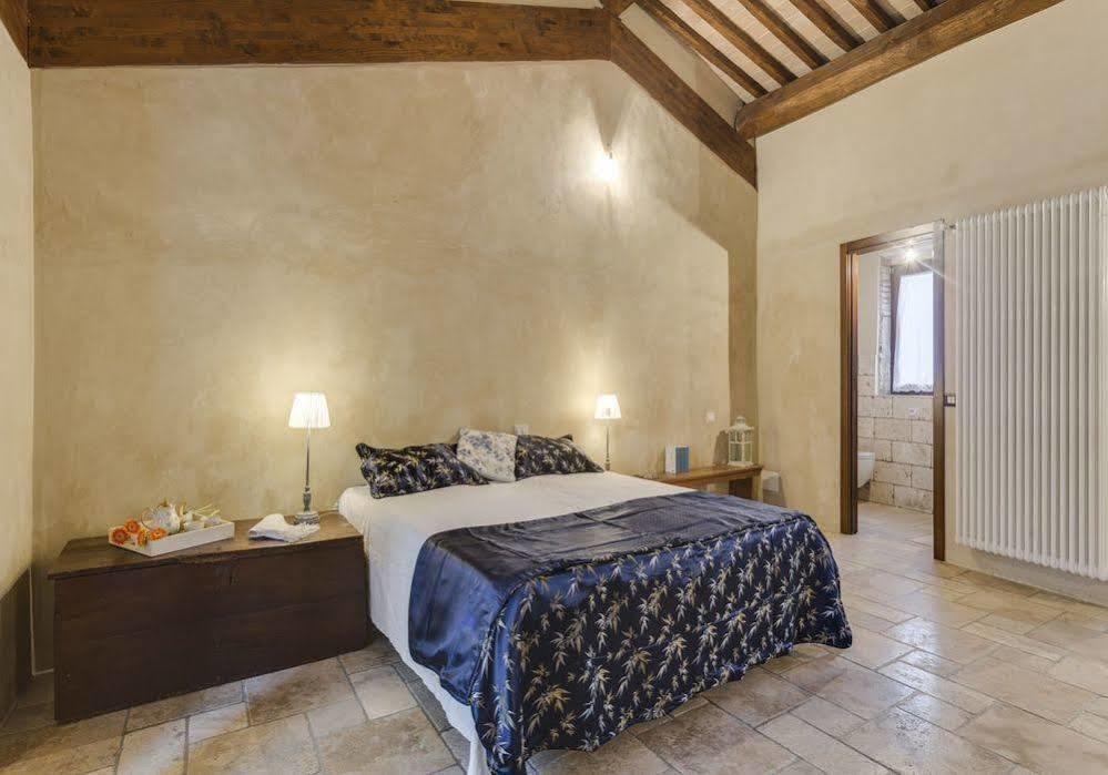 Agriturismo Le Canterie Radicondoli Екстериор снимка